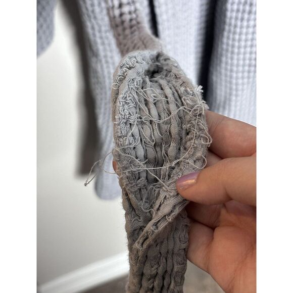 Brooklinen Light Gray Waffle Knit Robe - Picture 7 of 7